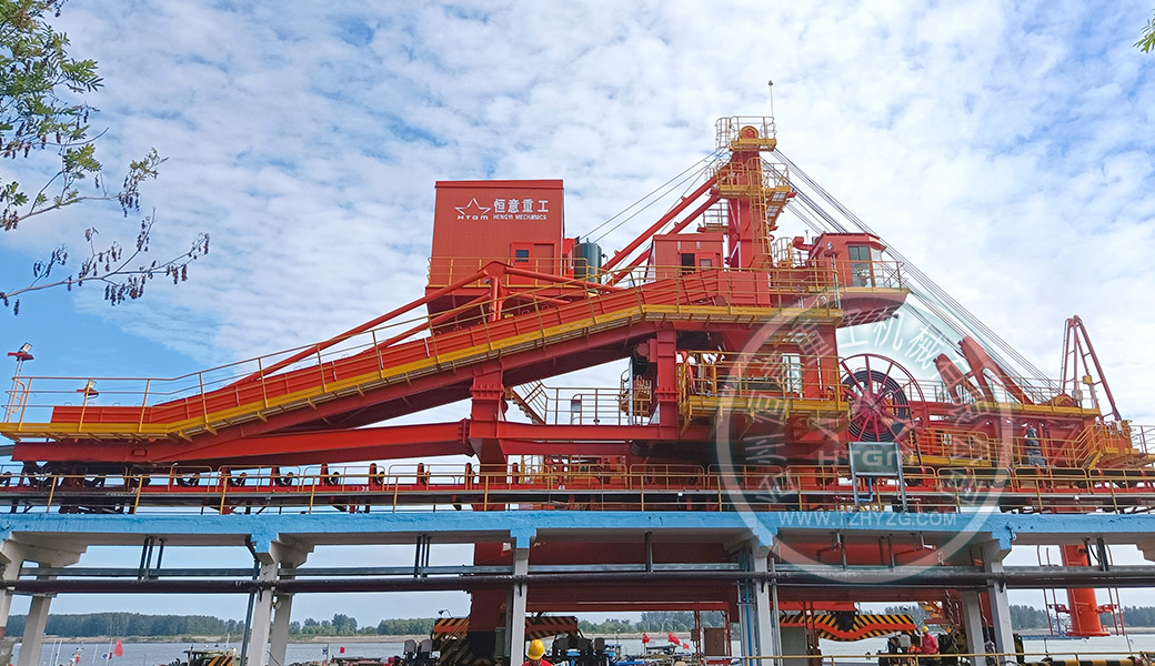 1500t/h平行軌道式裝船機